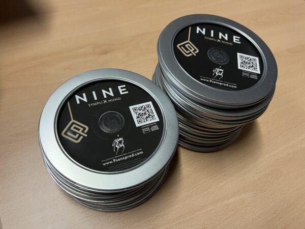 Album « NINE » par Sympli Carnalito & Nuno Tabone – Support CD / édition collector – Image 2